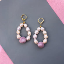 Load image into Gallery viewer, Candy Shell Pearl Earrings