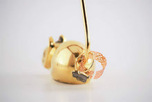 Load image into Gallery viewer, Vibhsa Mouse Ring Holder for Heavy Rings (Golden)