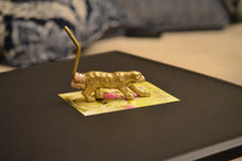 Load image into Gallery viewer, Vibhsa Handcrafted Cheetah Ring Holder (Golden)
